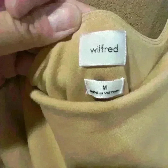 Wilfred Aritzia Lune Saturn beige m wrap dress women’s size medium - Picture 4 of 7